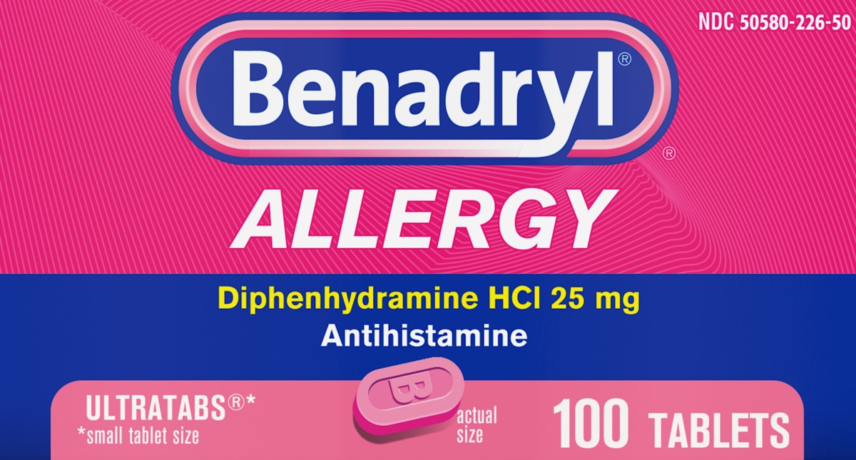 slide 4 of 5, Benadryl Ultratabs Antihistamine Allergy Relief Medicine, 25 mg Diphenhydramine HCl Tablets For Relief of Allergy Symptoms Due to Hay Fever, Upper Respiratory Allergies & More, 100 ct; 25 mg
