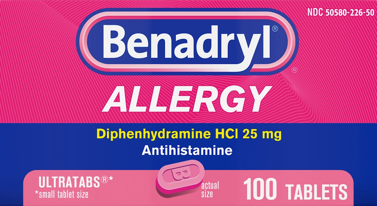 slide 1 of 7, Benadryl Ultratabs Diphenhydramine Antihistamine Cold & Allergy Relief Tablets - 100ct, 100 ct