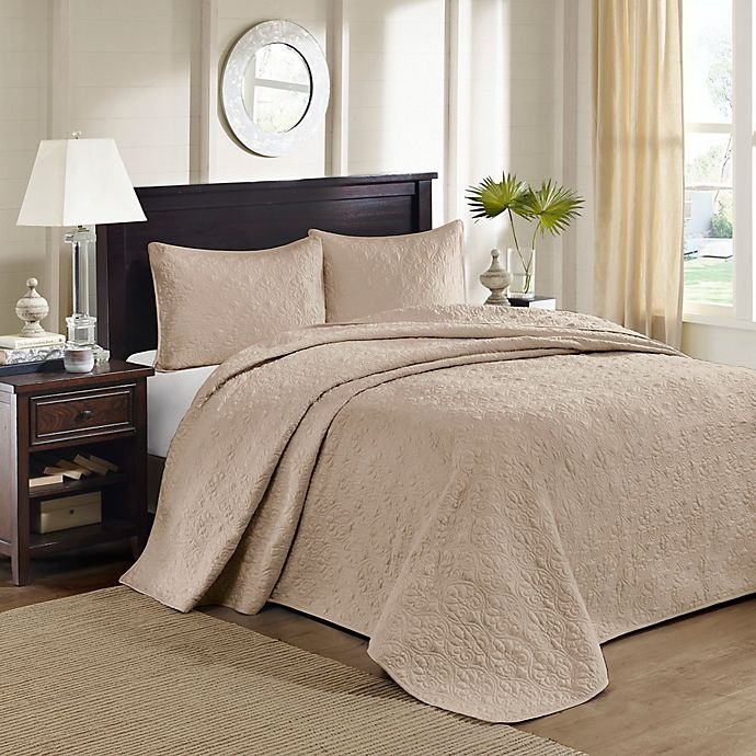 slide 1 of 8, Madison Park Quebec Reversible Queen Bedspread Set - Khaki, 1 ct