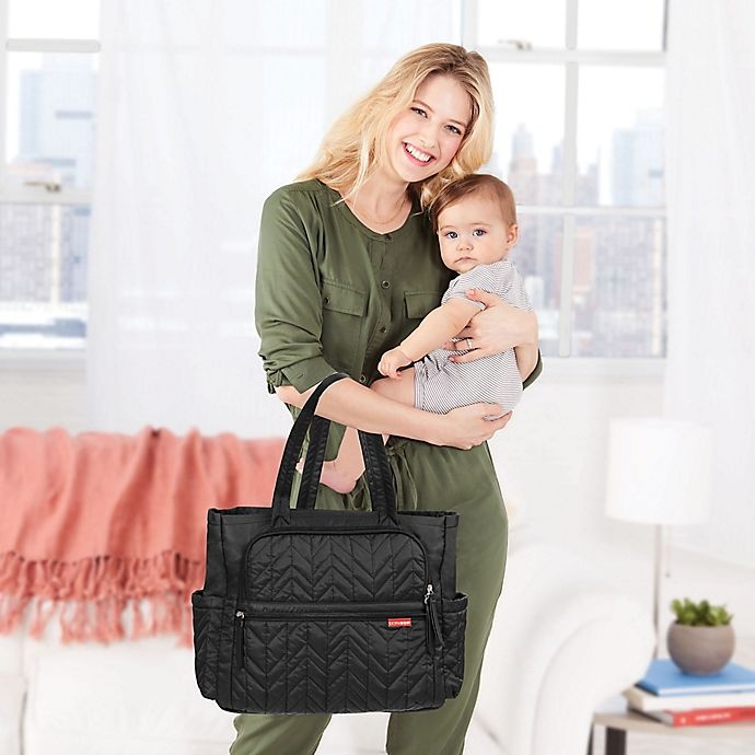 slide 5 of 12, Skip Hop SKIP*HOP Forma Pack & Go Diaper Tote - Black, 1 ct