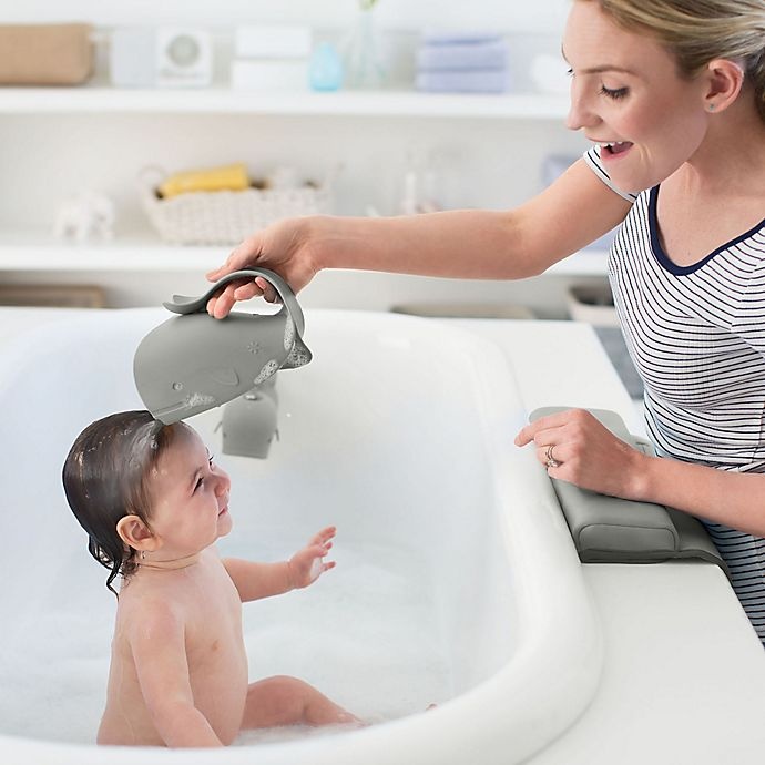 slide 6 of 9, Skip Hop SKIP*HOP Moby Bath Time Essentials Kit - Grey, 4 ct