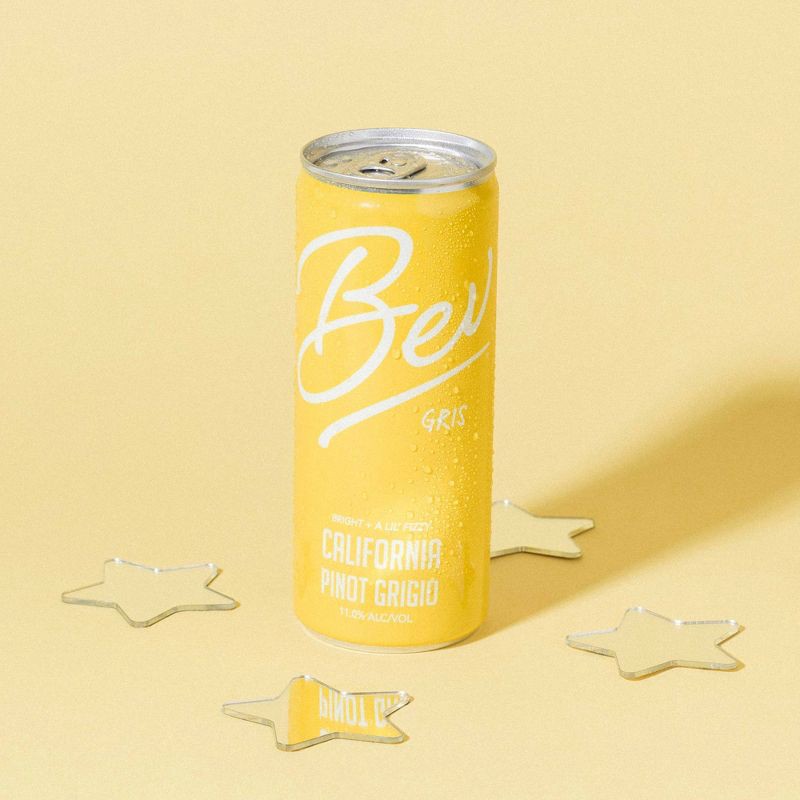 slide 5 of 7, Bev Pinot Grigio White Wine - 4pk/250ml Cans, 4 ct; 250 ml