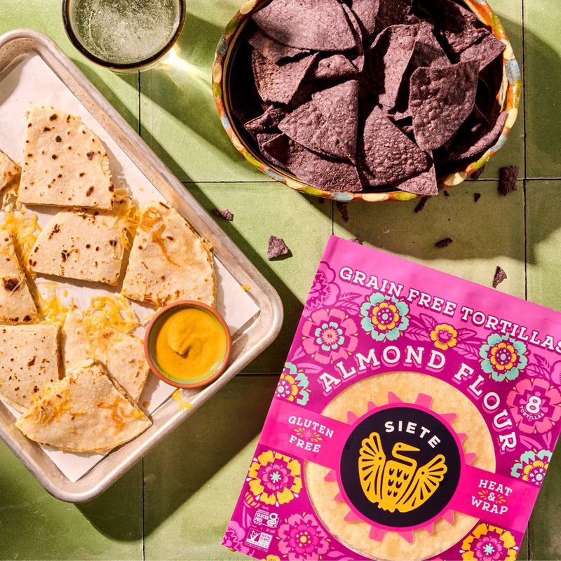 slide 4 of 5, Siete Frozen Almond Flour Tortilla - 7oz/8ct, 7 oz, 8 ct