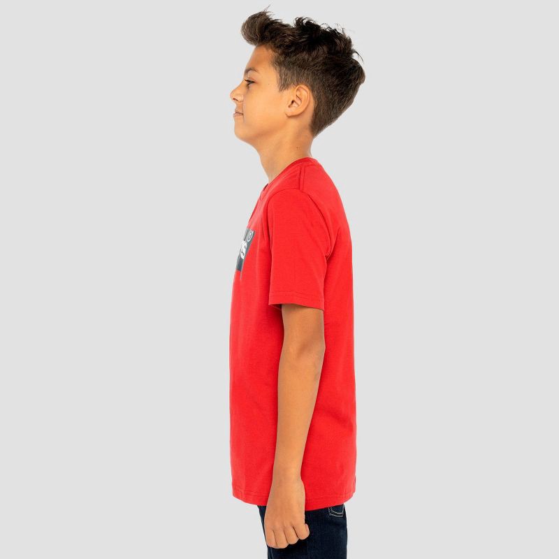 slide 4 of 7, Levi's Boys' Batwing Logo Short Sleeve T-Shirt - Levi's Red 8, 1 ct