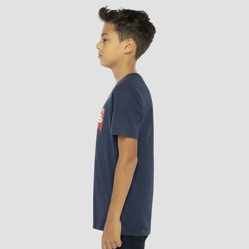 slide 5 of 5, Levi's Boys' Batwing Logo Short Sleeve T-Shirt - Dress Blues 4, 1 ct