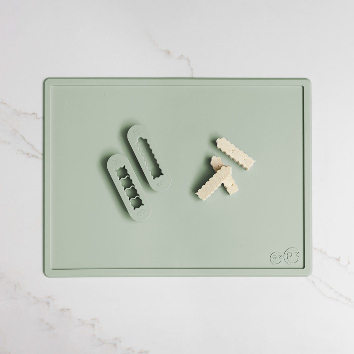 slide 5 of 5, ezpz Baby-Led Weaning Food Cutters, 1 ct