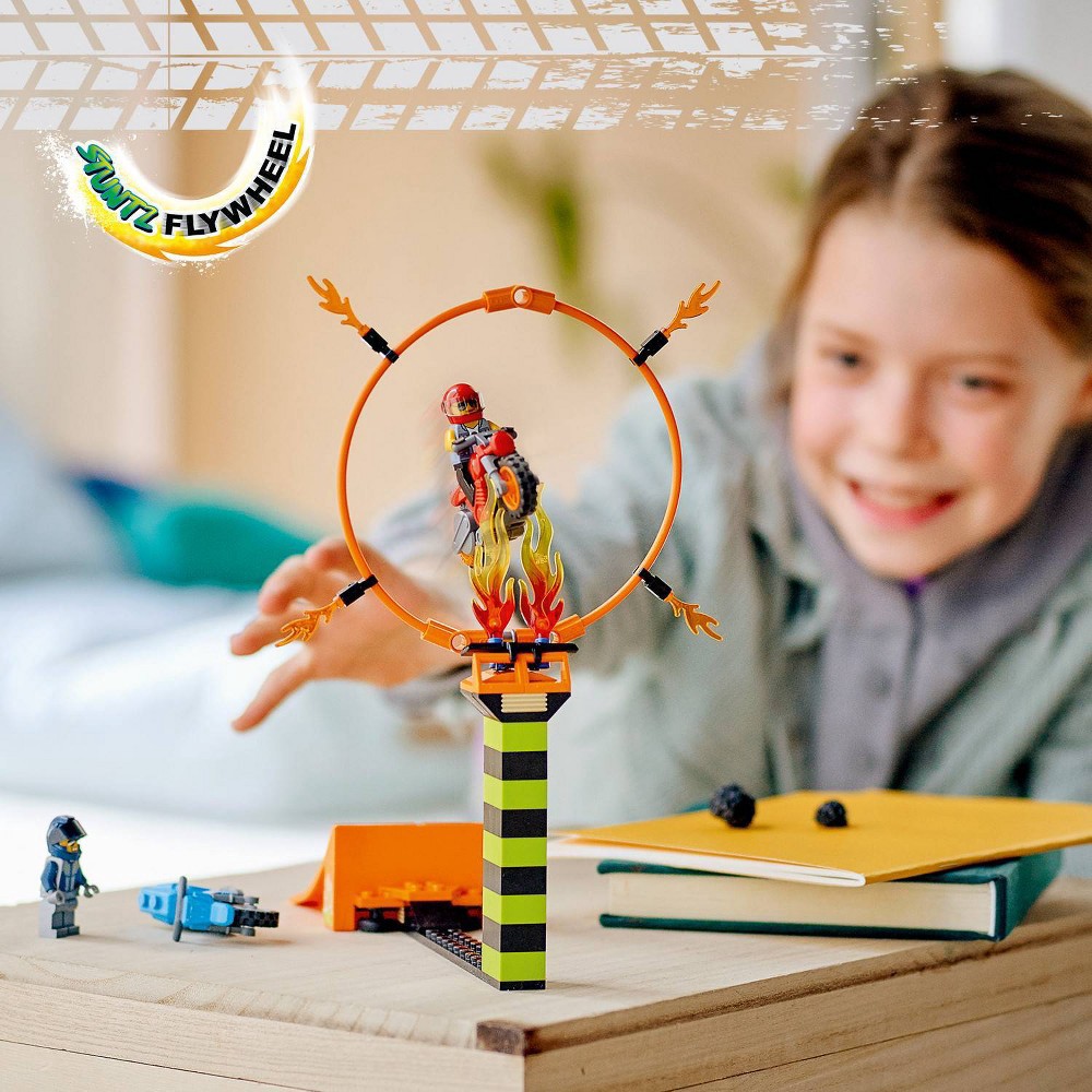 slide 2 of 6, LEGO City Stunt Competition 60299 Building Kit, 1 ct