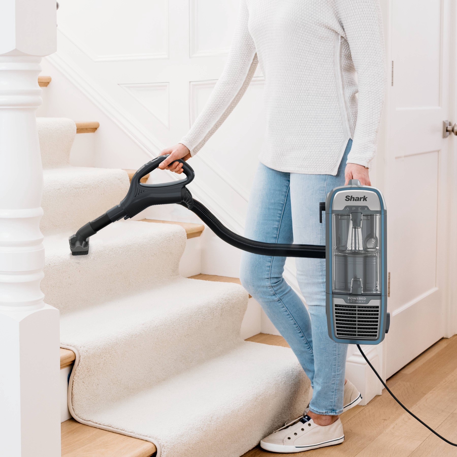 slide 6 of 12, Shark DuoClean PowerFins Powered Lift Away Upright Vacuum with Self-Cleaning Brushroll - AZ1501, 1 ct