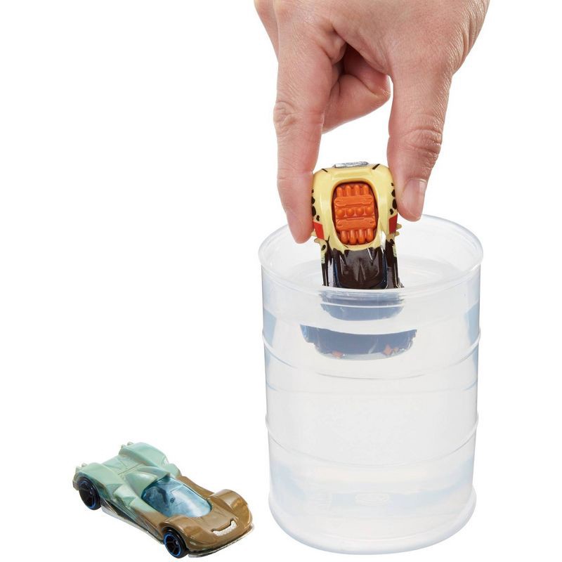 slide 5 of 9, Hot Wheels Color Reveal Vehicles - 2pk, 2 ct