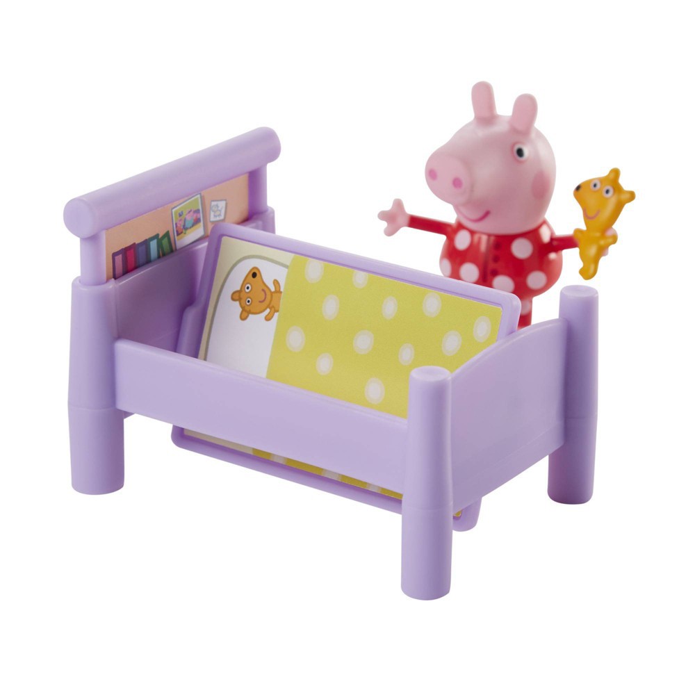 slide 4 of 9, Hasbro Peppa Pig Bedtime with Peppa Accessory Set, 1 ct