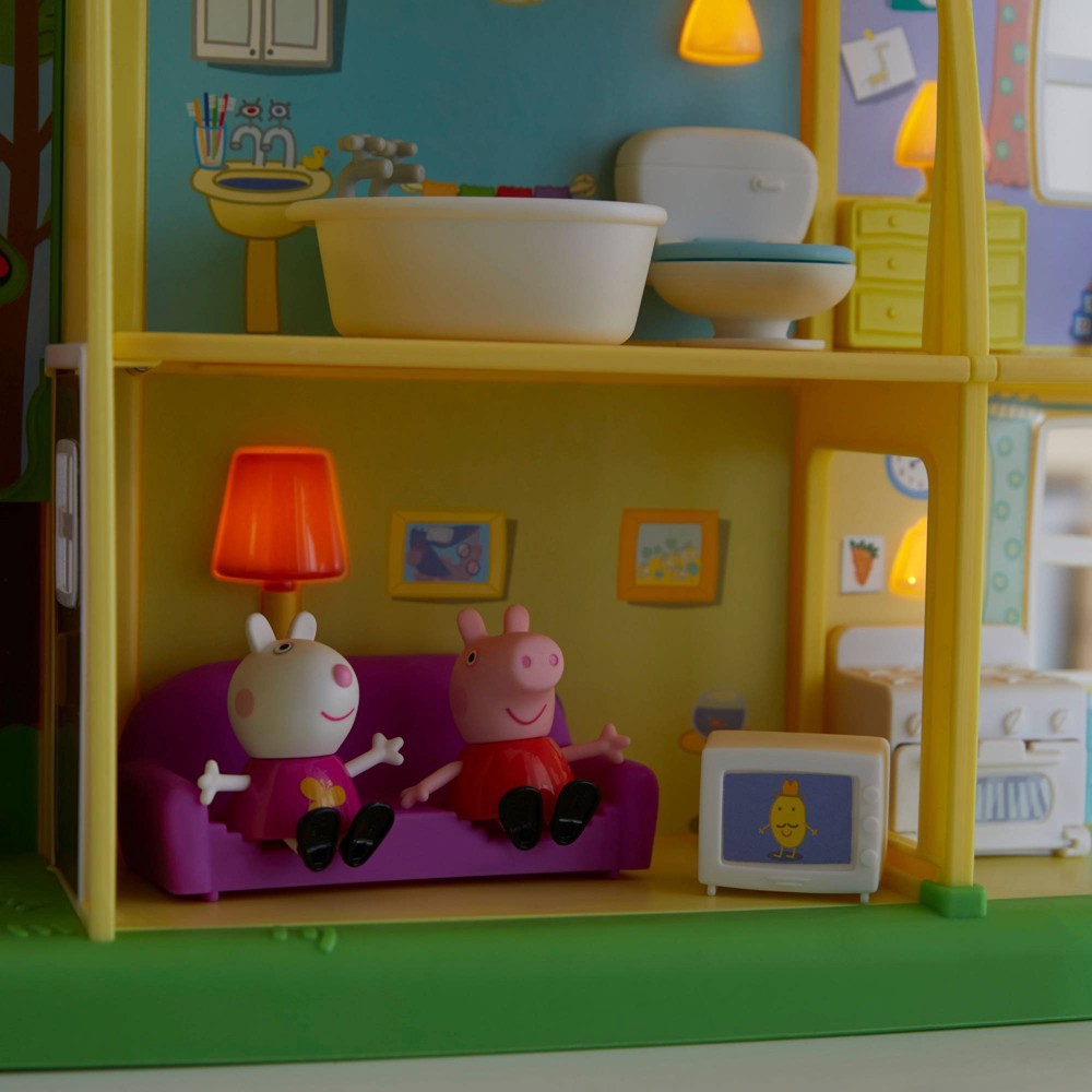 slide 7 of 10, Hasbro Peppa Pig Peppa's Playtime to Bedtime House Playset, 1 ct