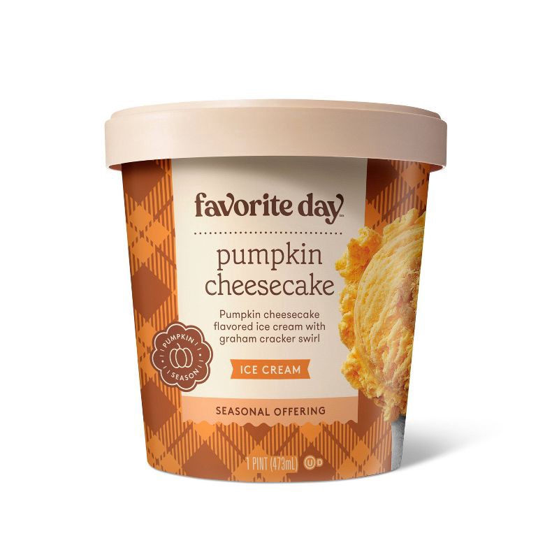 slide 1 of 4, Pumpkin Cheesecake Ice Cream - 16 fl oz - Favorite Day™, 16 oz