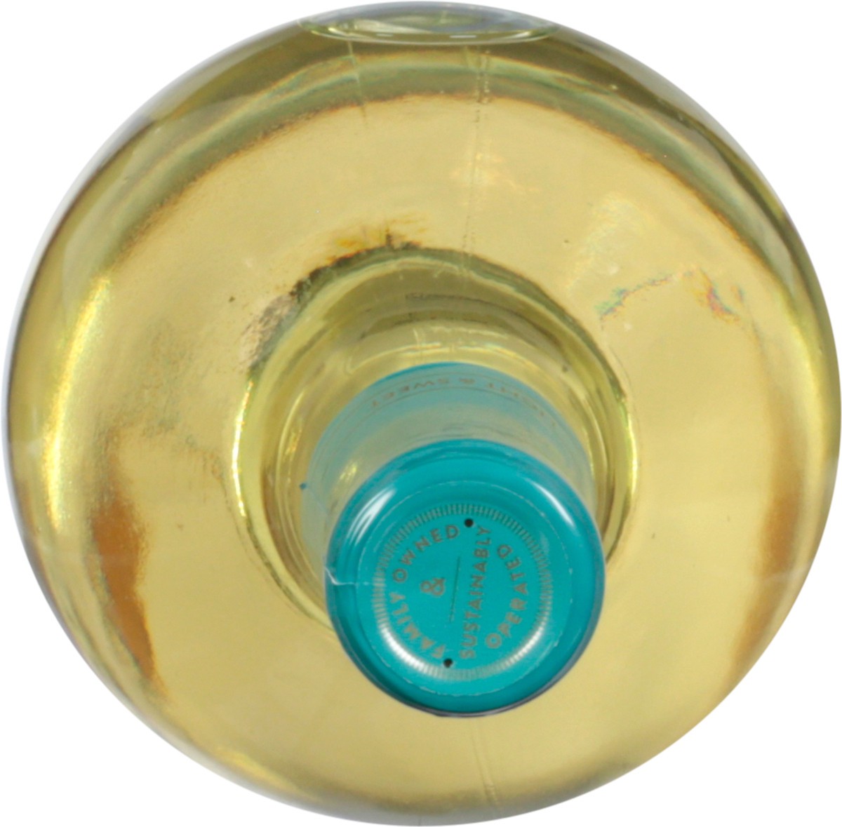 slide 9 of 9, Gallo Family Vineyards White Wine, 1.50 liter