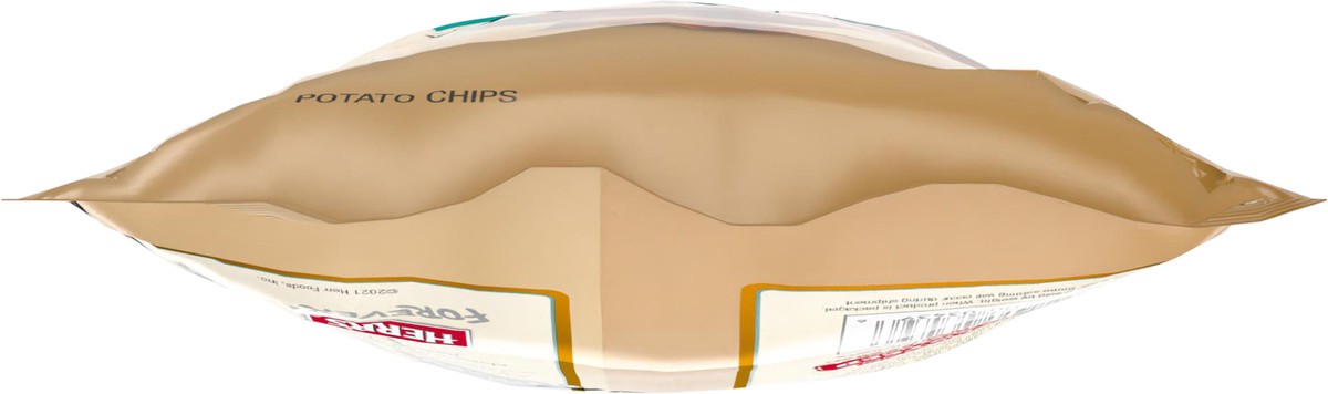 slide 6 of 7, Herr's Famous Appetizers Kettle Cooked Queso Blanco Flavored Potato Chips 7 oz, 7 oz