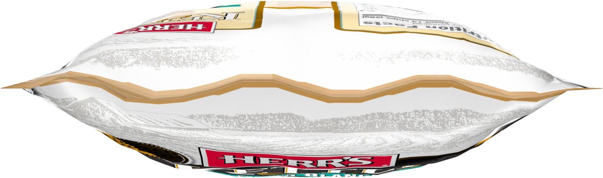 slide 5 of 7, Herr's Famous Appetizers Kettle Cooked Queso Blanco Flavored Potato Chips 7 oz, 7 oz