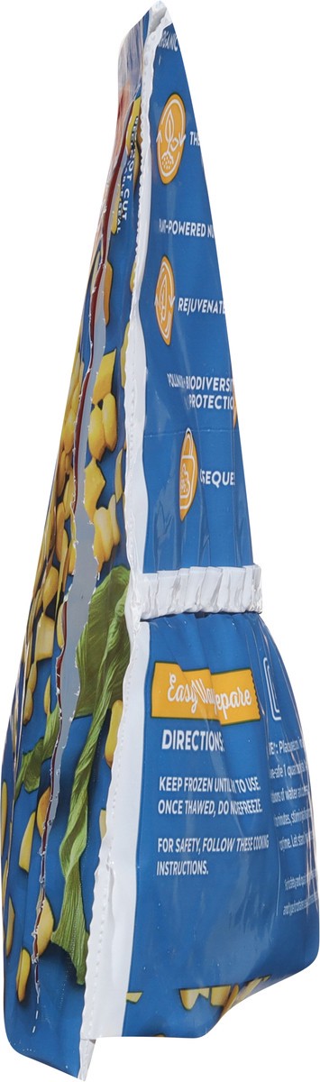 slide 6 of 13, Earthbound Farm Sweet Corn, 