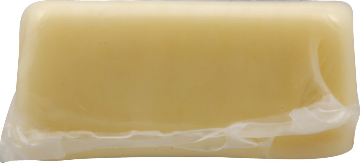 slide 3 of 7, Boar's Head Bold Horseradish Cheddar Cheese, 1 ct