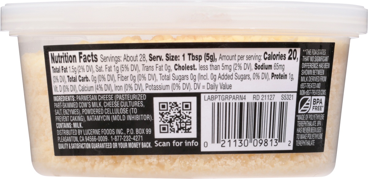 slide 4 of 9, Signature Kitchens Grated Parmasean Cheese, 