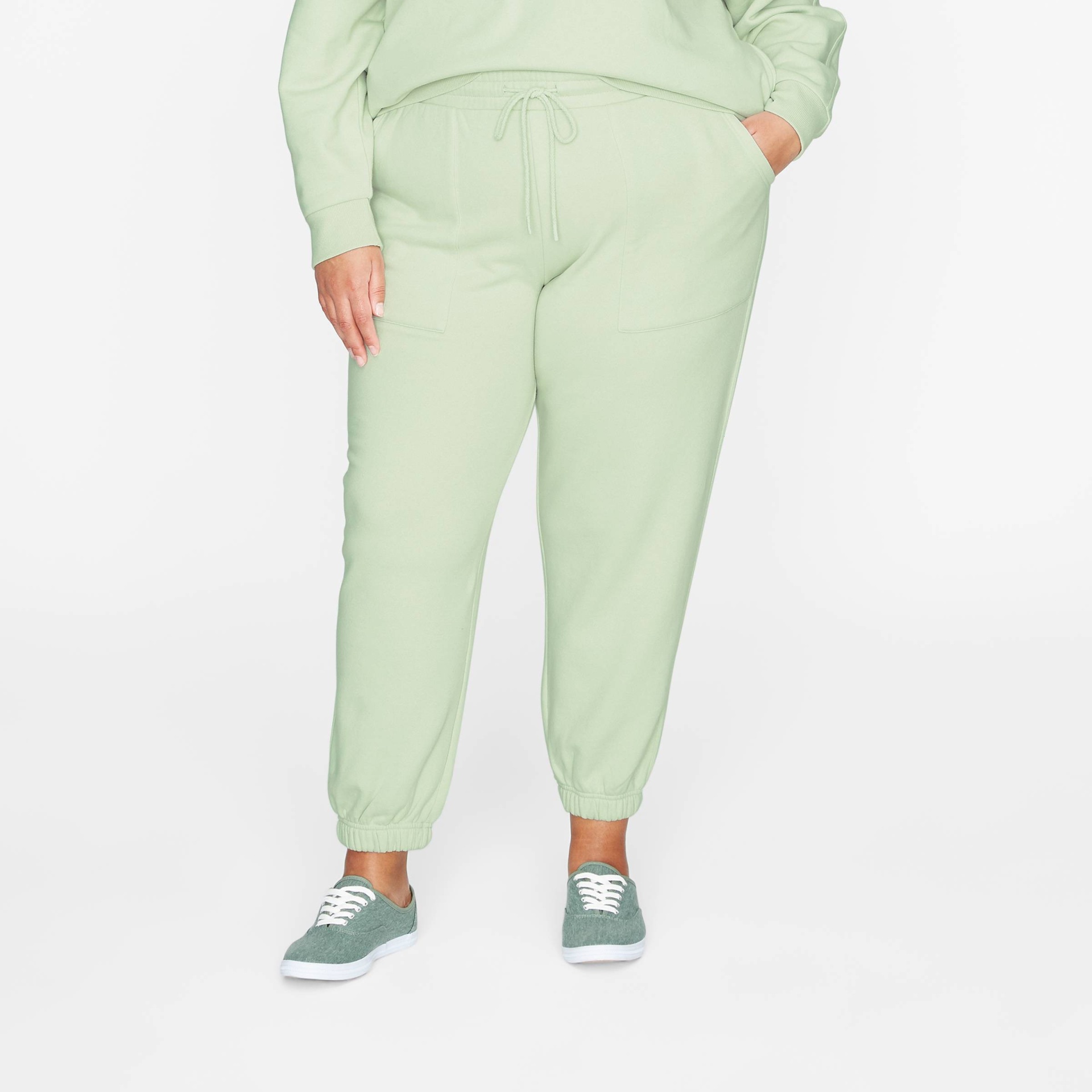 slide 1 of 3, Women's Plus Size High-Rise Utility Jogger Pants - Universal Thread Green 4X, 1 ct