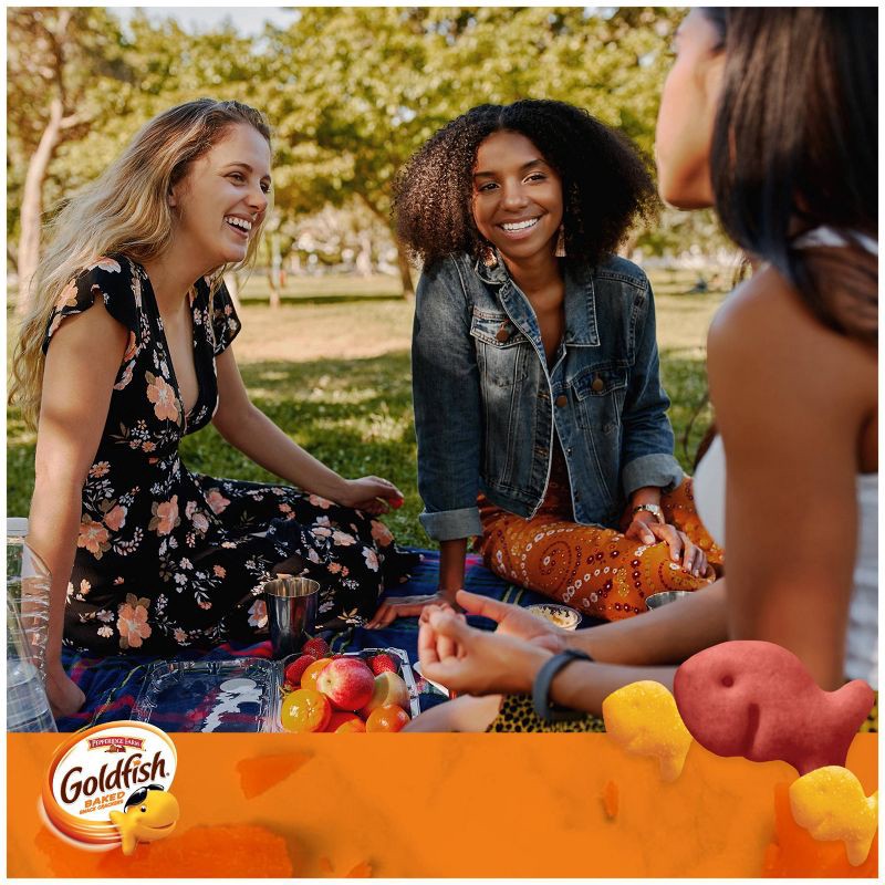 slide 4 of 13, Goldfish Colors Cheddar Crackers Snack Pack - 10.8oz/12ct, 10.8 oz, 12 ct