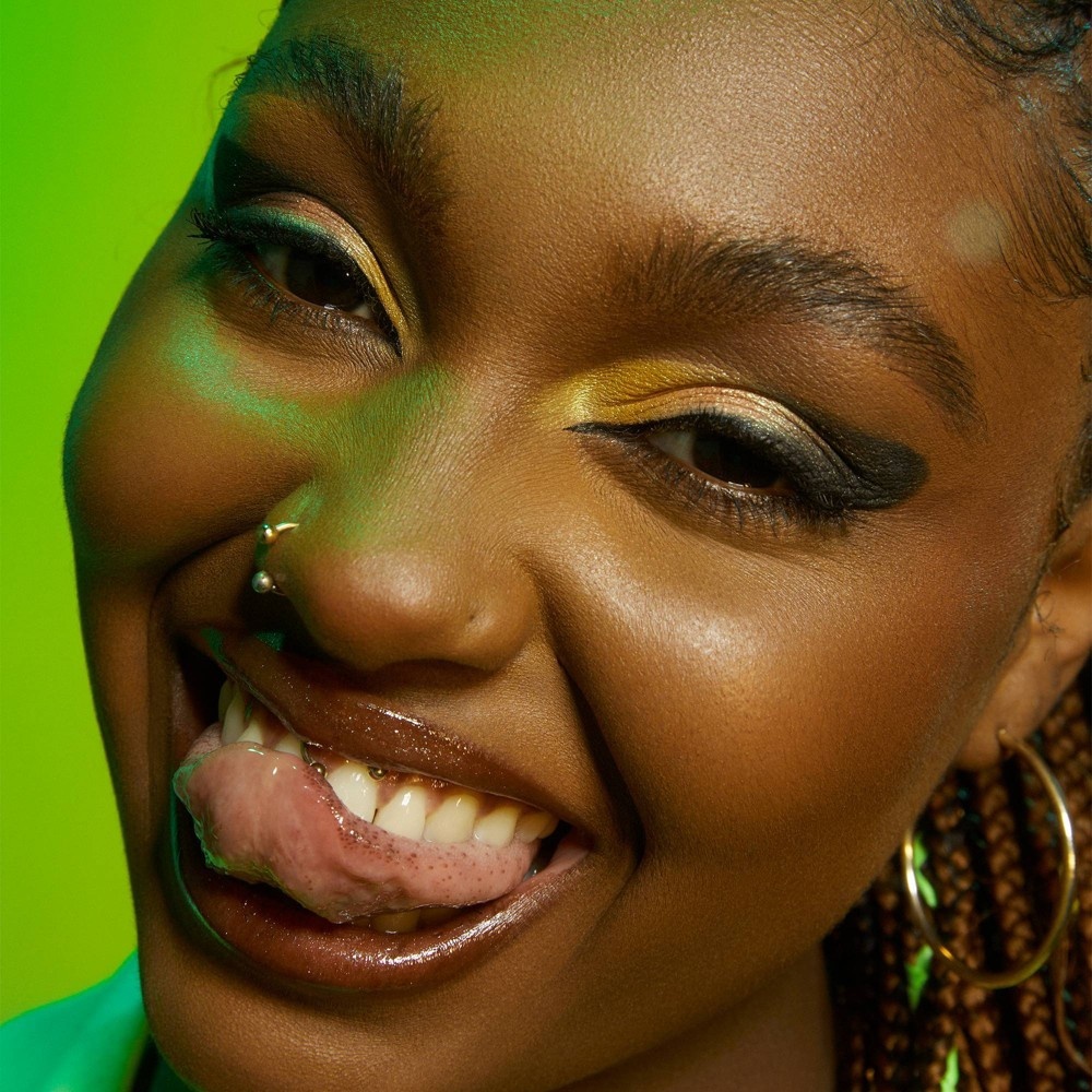 e.l.f. Electric Mood x Tiana Major9 Illuminating Elixir Scorpio Glow