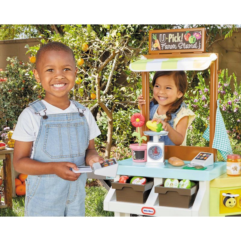 slide 3 of 5, Little Tikes 3-in-1 Garden to Table Market, 1 ct