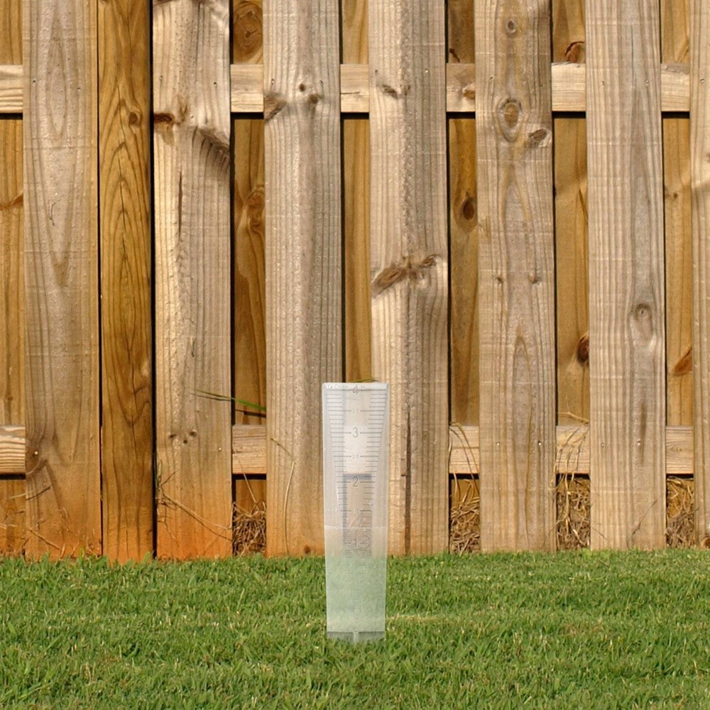 slide 4 of 4, La Crosse Technology Basic Rain Gauge, 1 ct