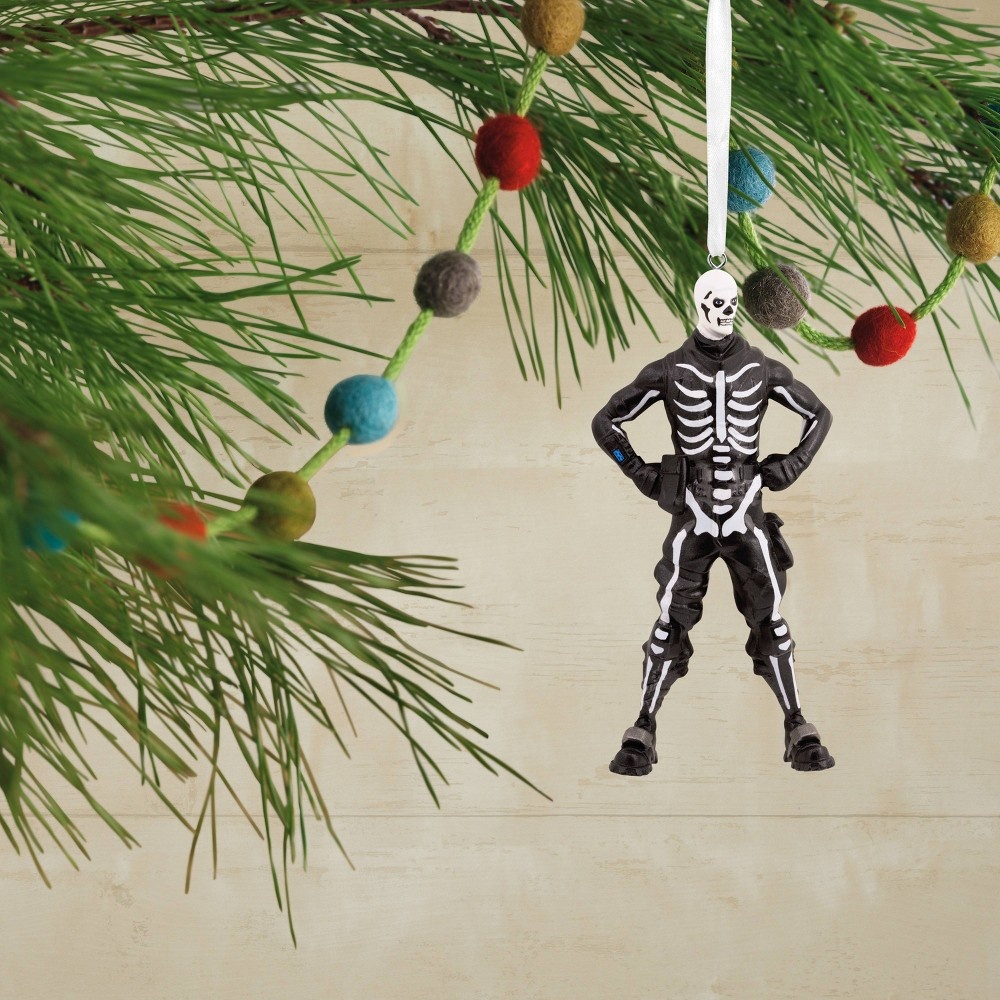 slide 2 of 5, Hallmark Fortnite Skull Trooper Christmas Tree Ornament, 1 ct