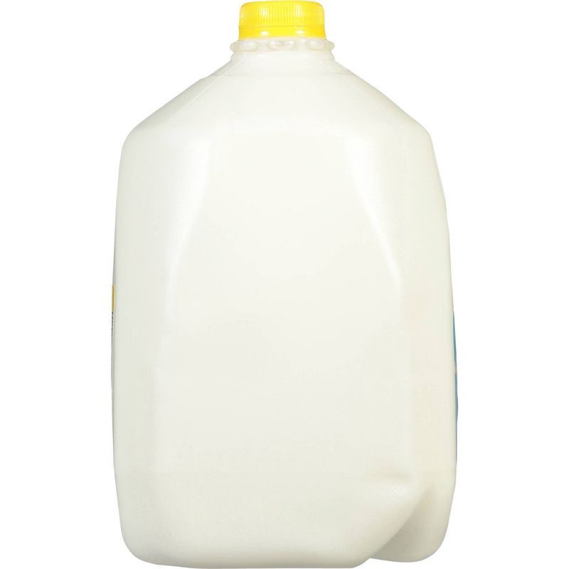 slide 3 of 8, Garelick Farms Fat-Free Skim Milk - 1gal, 1 gal