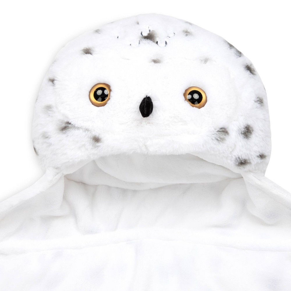 slide 4 of 7, Harry Potter Hedwig Hooded Blanket, 1 ct