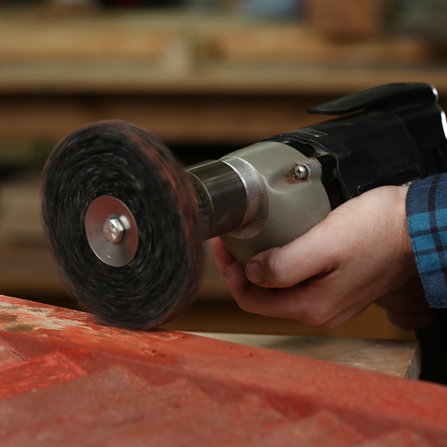 slide 2 of 4, Rustoleum Gator 4-Inch Drill-Mount Coarse Paint & Rust Single Stripping Wheel - 9004, 1 ct