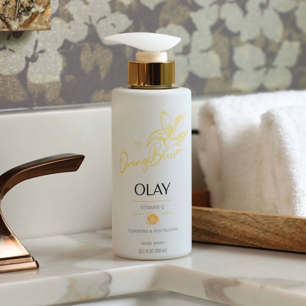slide 3 of 11, Olay Cleansing & Revitalizing Hand Wash with Vitamin B3 + Vitamin C - 10.1 fl oz, 10.1 fl oz