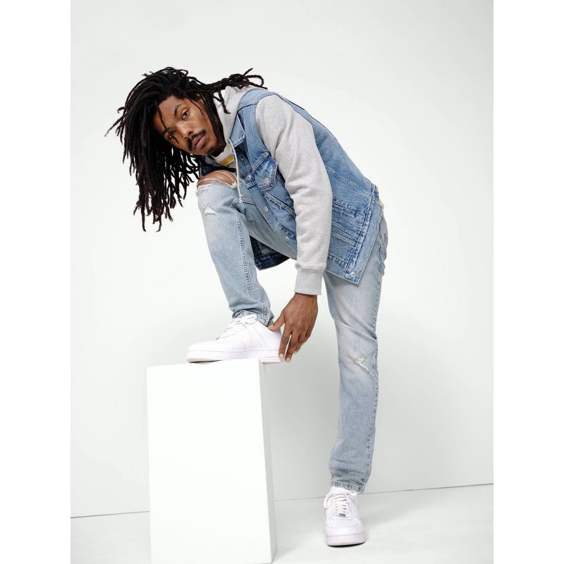 slide 3 of 4, Levi's® Men's Hybrid Hoodie V Trucker Jacket - Blue M: Denim, Heavyweight Fabric, 1 ct