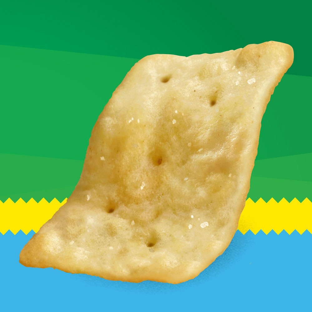 Kellogg's Club Cracker Crisps, Baked Snack Crackers, Sea Salt 7.1 oz