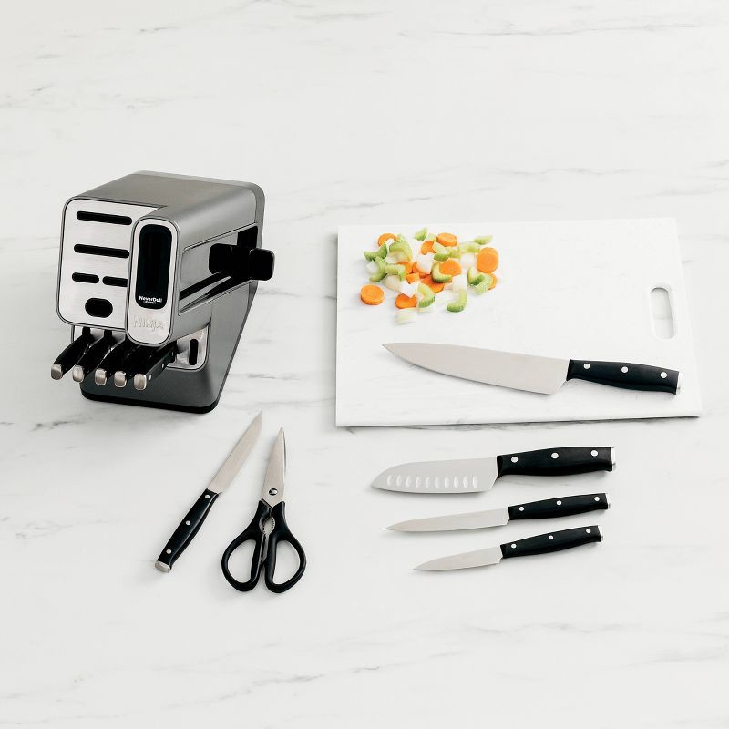 Ninja Foodi NeverDull Essential 12pc Knife System with Built in Sharpener -  K12012 12 ct