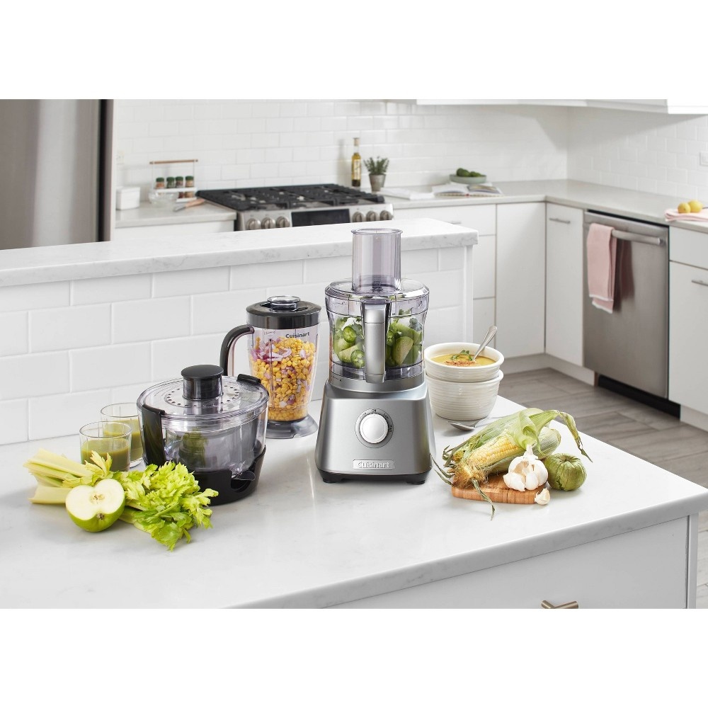 slide 8 of 8, Cuisinart Kitchen Central 3-In-1 Food Processor Blender and Juice Extractor - CFP-800TG, 1 ct