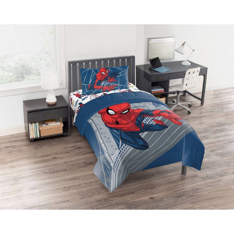 slide 3 of 3, Twin Marvel Spider-Man Kids' Comforter, 1 ct