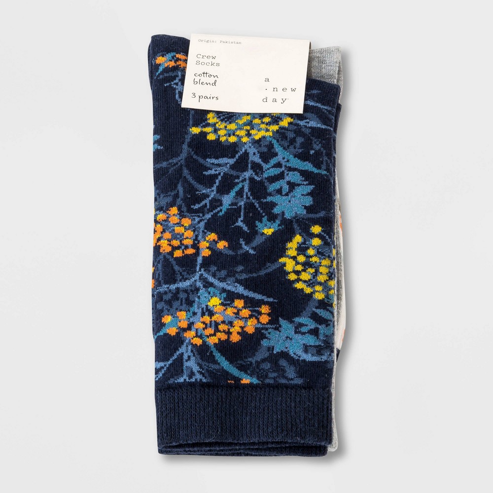 slide 2 of 2, Women's Floral Fall Berries 3pk Crew Socks - A New Day Navy 4-10, 3 ct