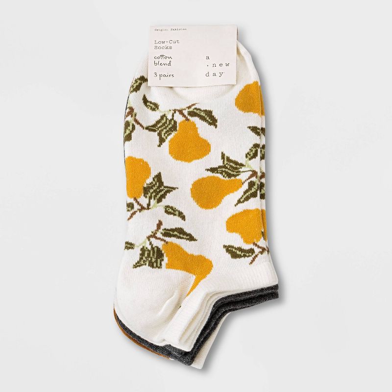 slide 2 of 2, Women's Pear 3pk Low Cut Socks - A New Day™ 4-10: Botanical Knit, Tagless Design, 3 ct