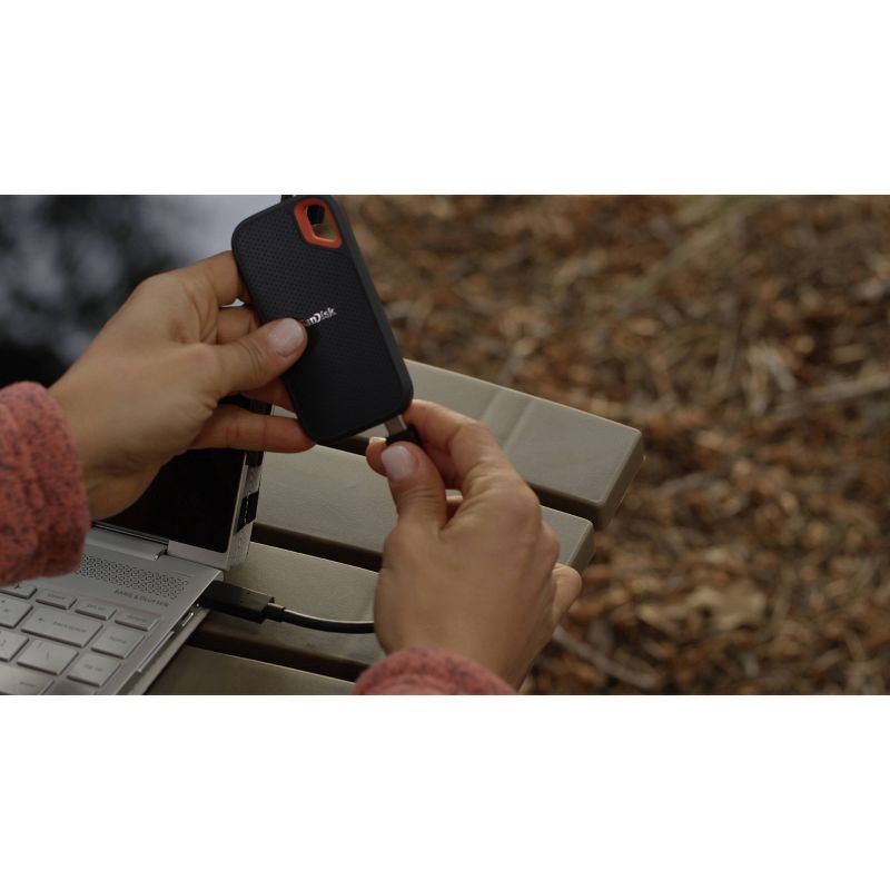 slide 8 of 8, SanDisk Extreme 1TB Portable External SSD Flash Storage Drive - Black, 1 ct