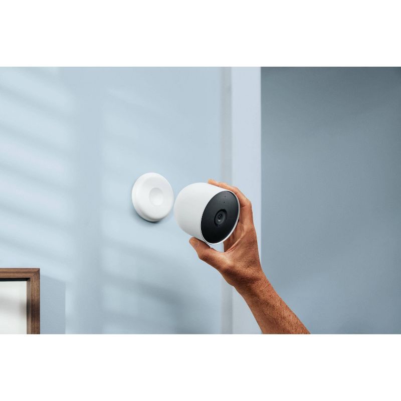 slide 8 of 9, Google Nest Indoor/Outdoor Cam (Battery), 1 ct