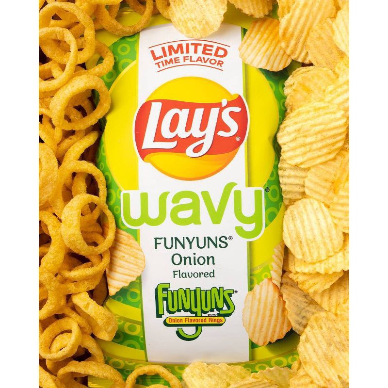 slide 3 of 3, Lay's Wavy Funyuns Onion Potato Chips - 7.5oz, 7.5 oz