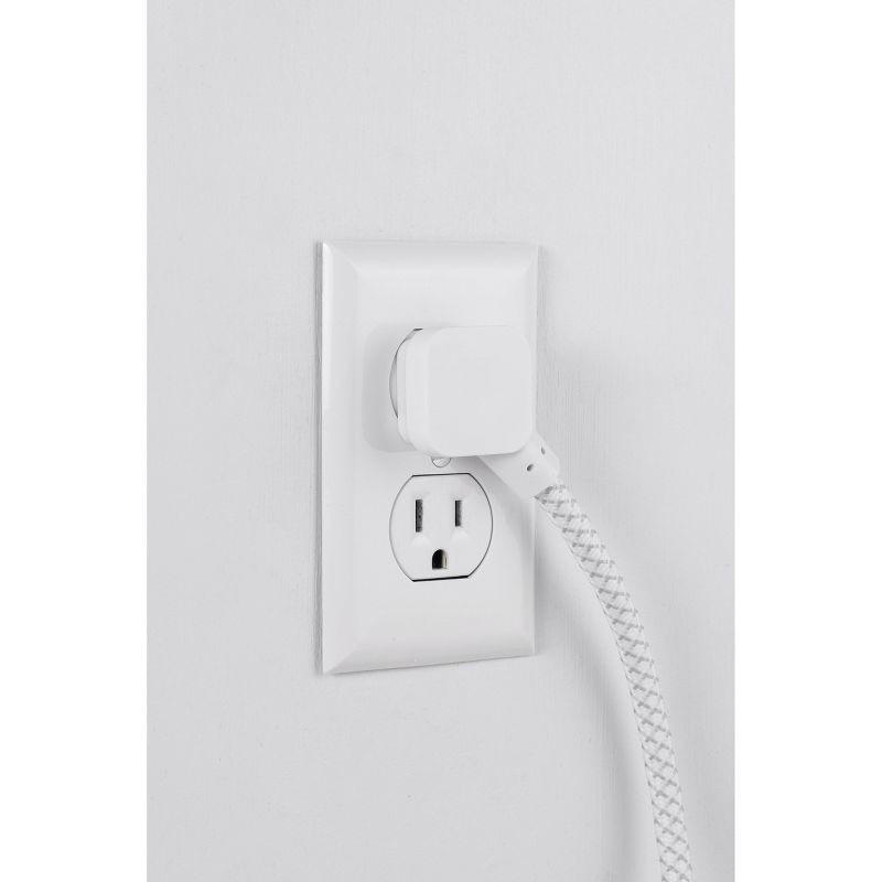 Philips 4' Smart Plug 3-Outlet Extension Cord - White 