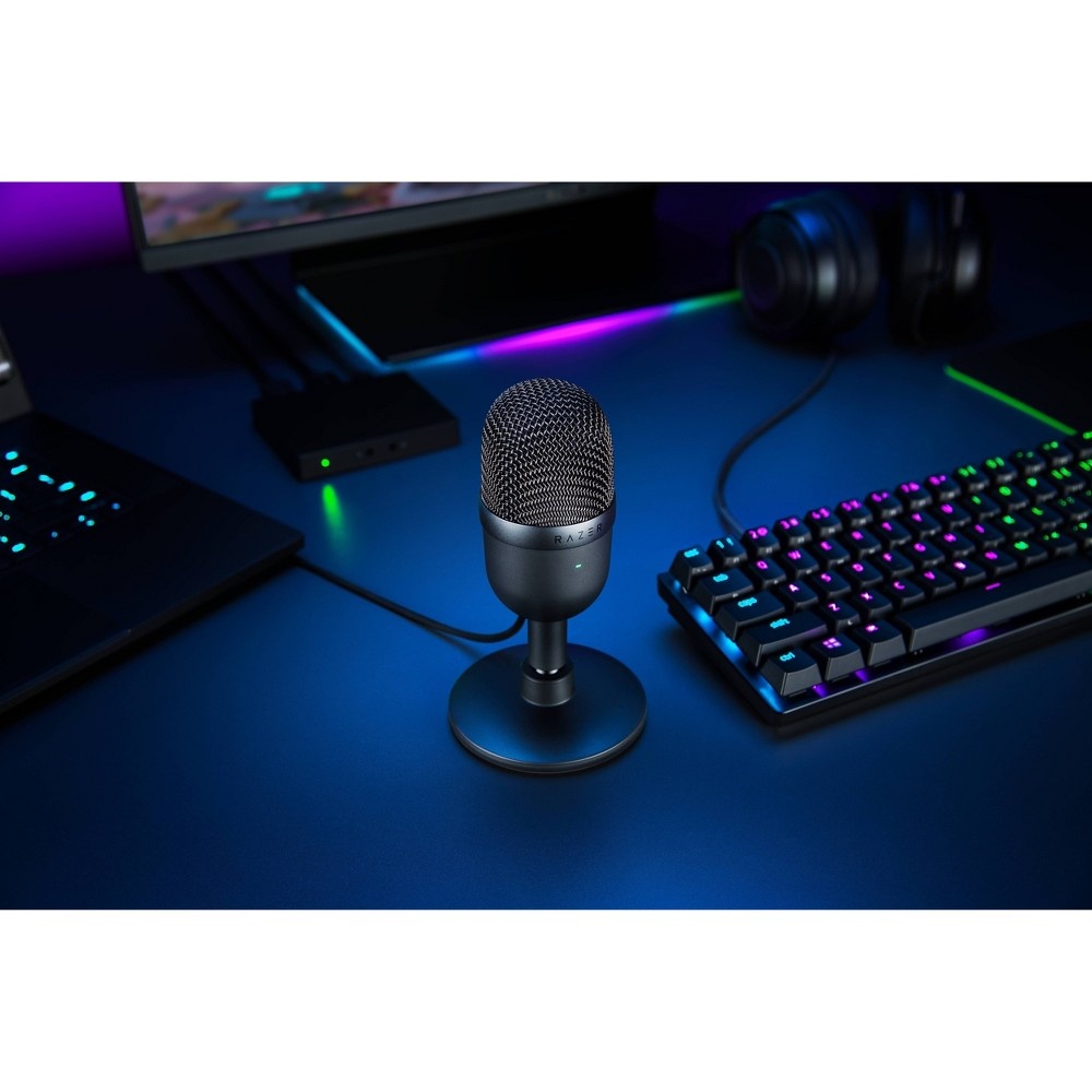 slide 7 of 10, Razer Broadcaster Starter Pack Bundle, 1 ct