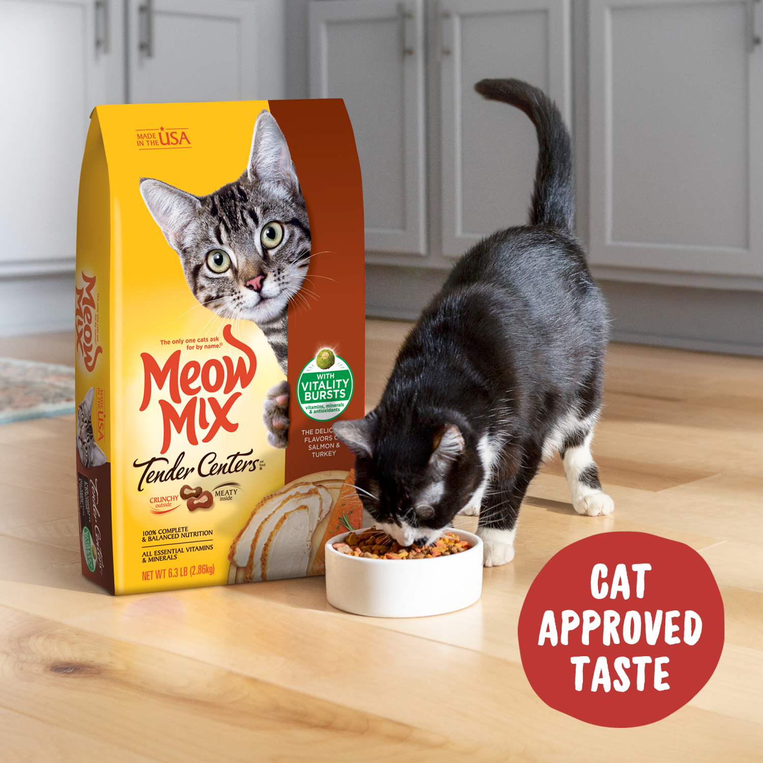 slide 6 of 7, Meow Mix Tender Centers Dry Cat Food With Vitality Bursts Salmon & Turkey Flavors, 3 Pound Bag, 48 oz