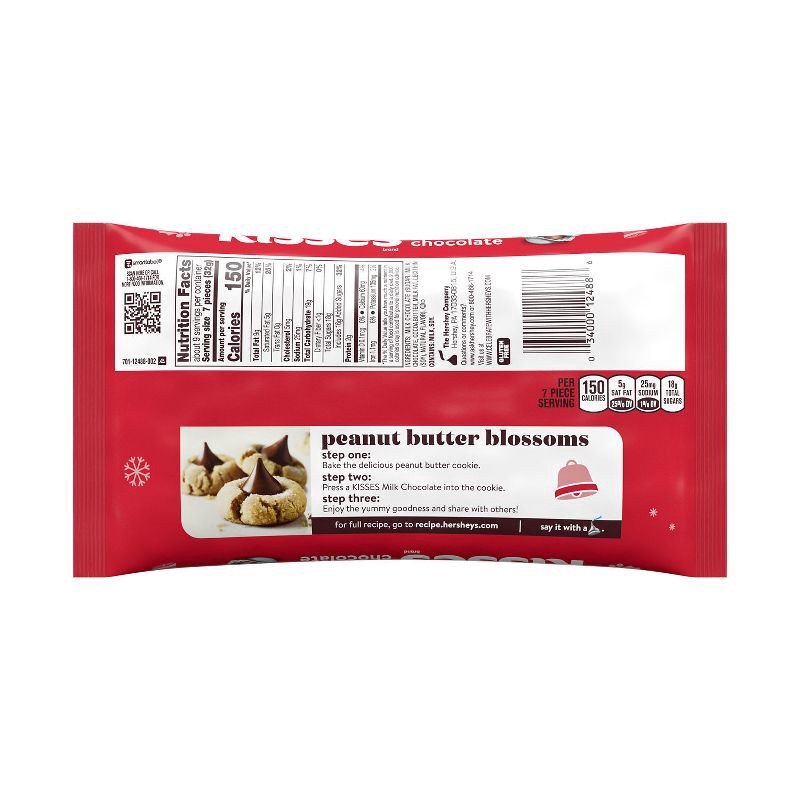 slide 4 of 7, HERSHEY's Kisses Milk Chocolate Christmas Candy Bag - 10.1oz, 10.1 oz