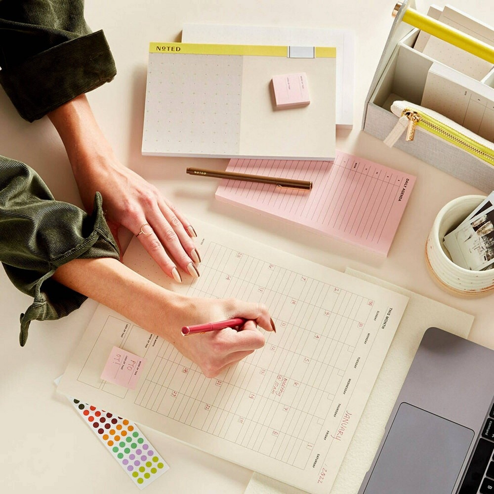 slide 9 of 10, Post-it Markers - Purple, 2 ct