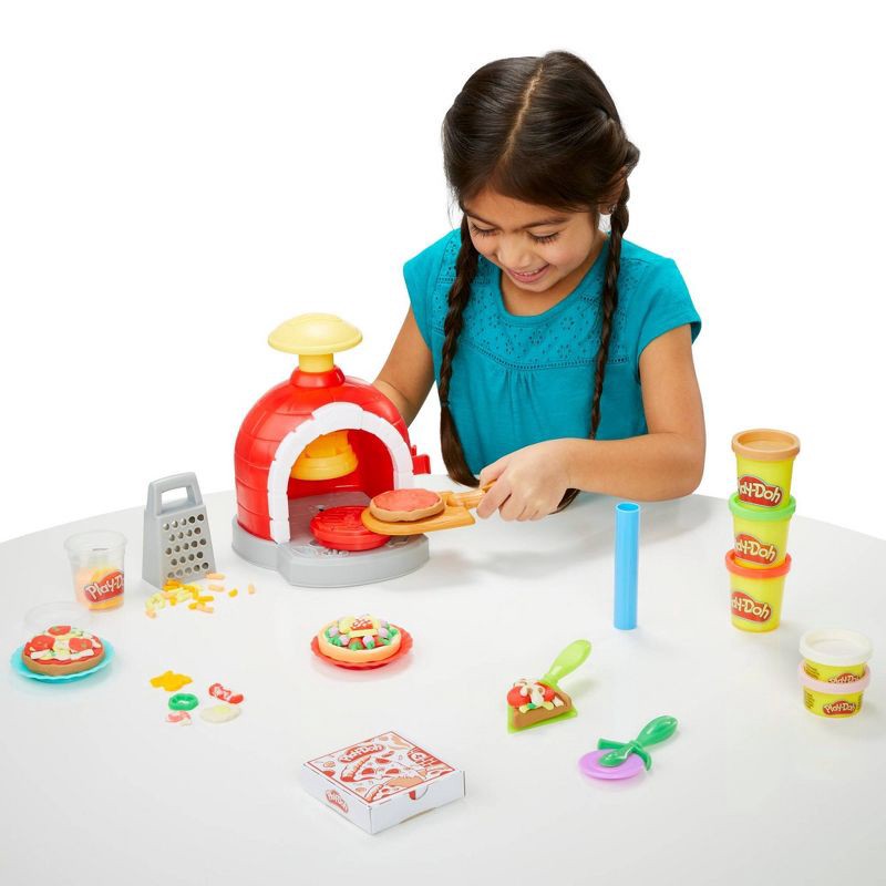 slide 9 of 9, Play-Doh Kitchen Creations Pizza Oven Playset - 15pc, 15 ct