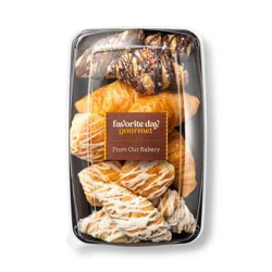 Mini Croissant Tray - Small - Favorite Day™