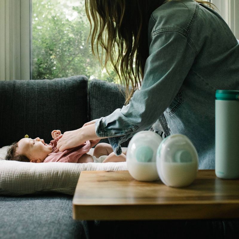 slide 6 of 10, Willow Go Wearable Double Electric Breast Pump Kit, 1 ct